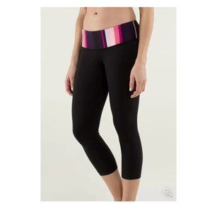 Lululemon Black Pink Capri Leggings size 6